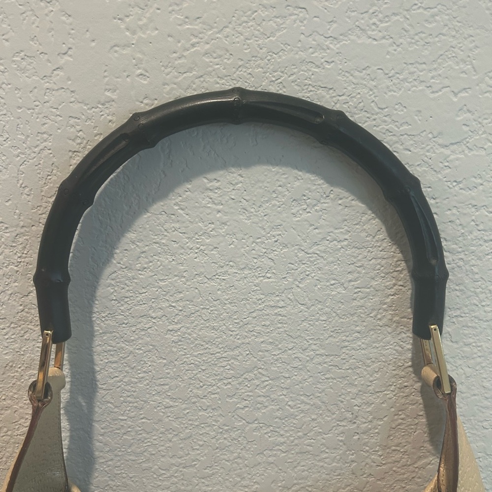 Gucci Jackie Beige Canvas Shoulder Bag with Bamboo Handle with COA - Picture 10 of 15